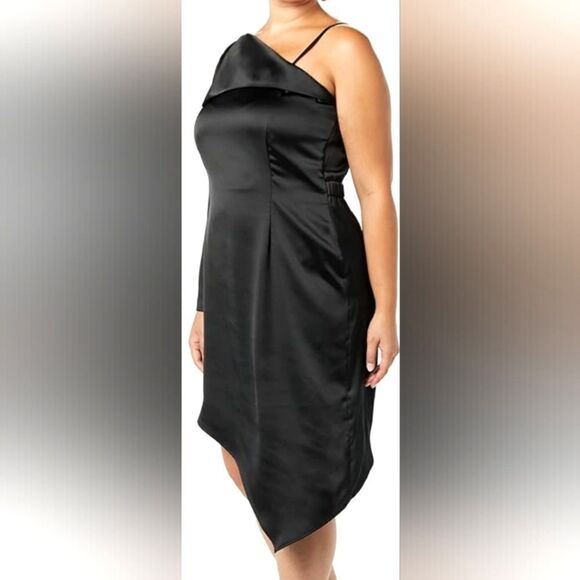 Making The Cut Black Satin Asymmetrical Midi Dress One Sleeve Plus Size 2X - Picture 2 of 7